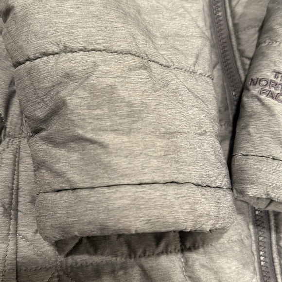 The North Face Women’s medium coat - Picture 2 of 13
